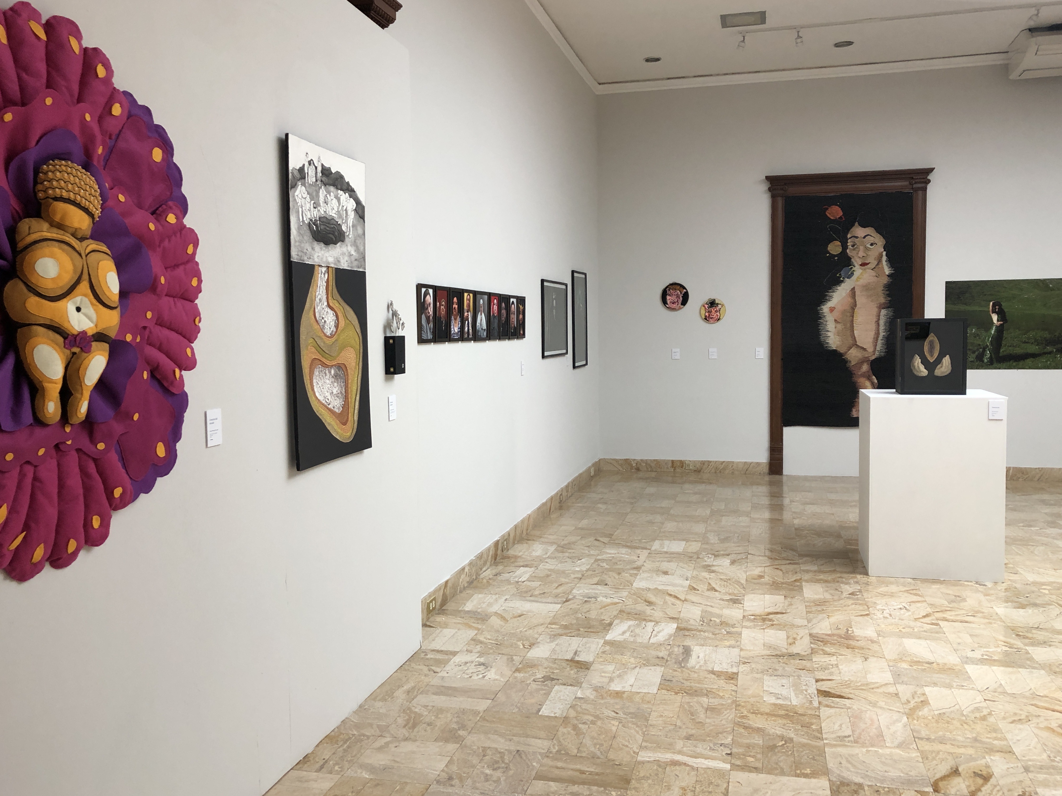 El Museo Francisco Cossío despide la exposición “Artistas” con sus Charlas Nocturnas