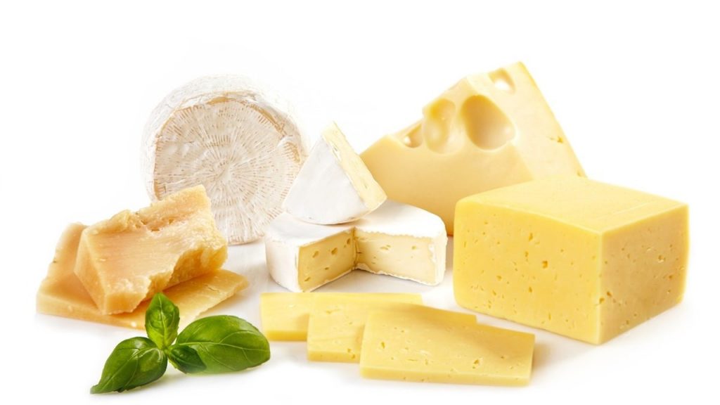 Prohibición del gobierno desata guerra de quesos con los empresarios