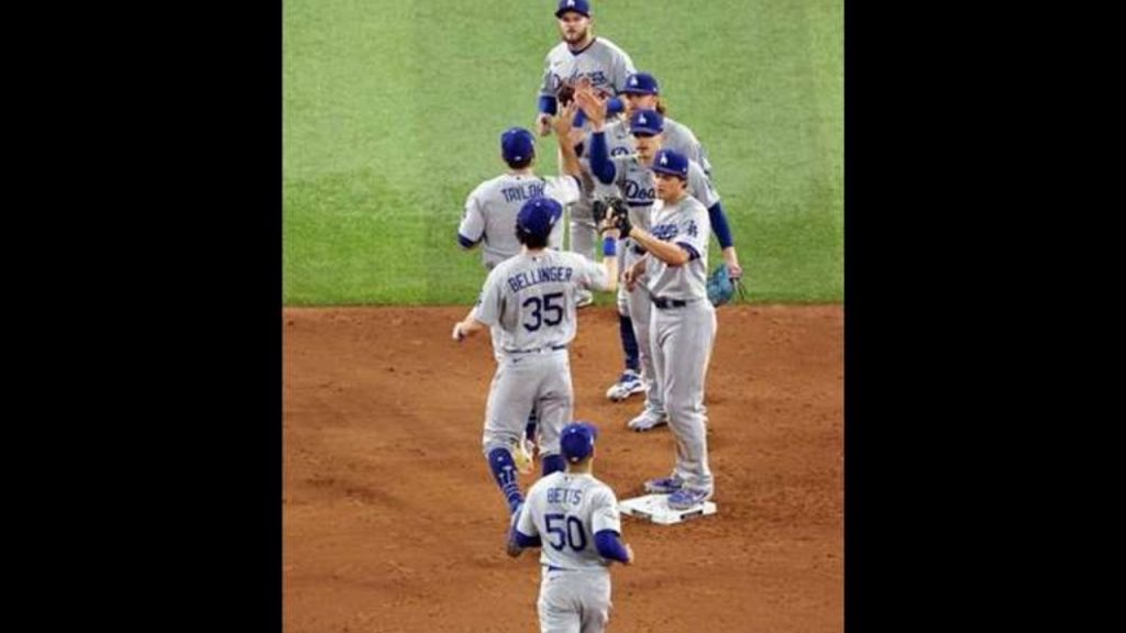 Dodgers, a un juego de ganar la Serie Mundial