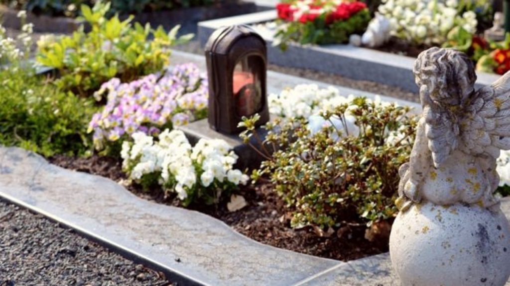 De las 747 784 defunciones registradas, 56.4% fueron hombres, 43.5% mujeres y en 473 casos el sexo no fue especificado