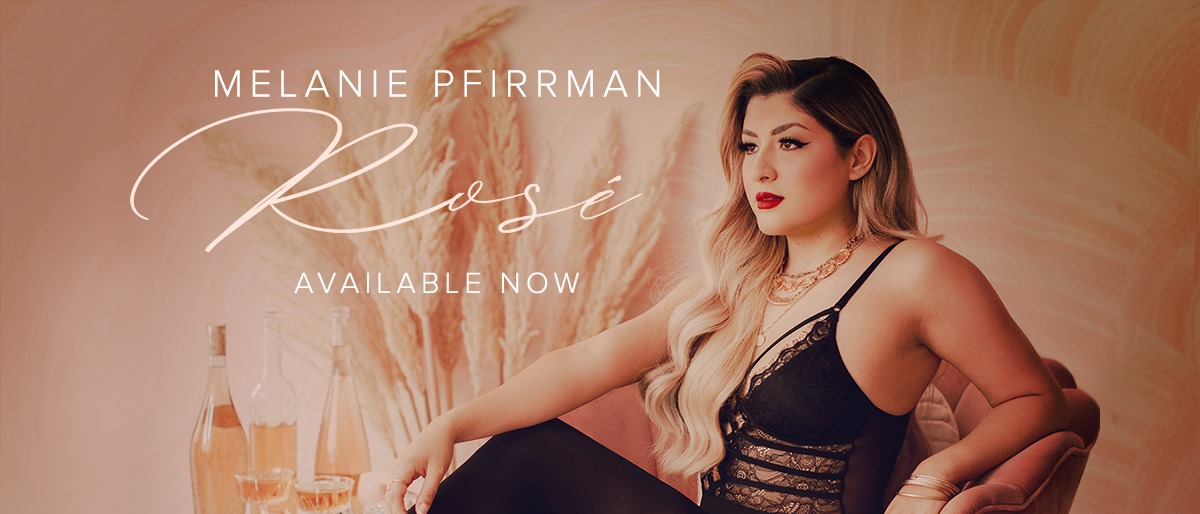 Melanie Pfirrman presentó “Rose”, su nuevo sencillo