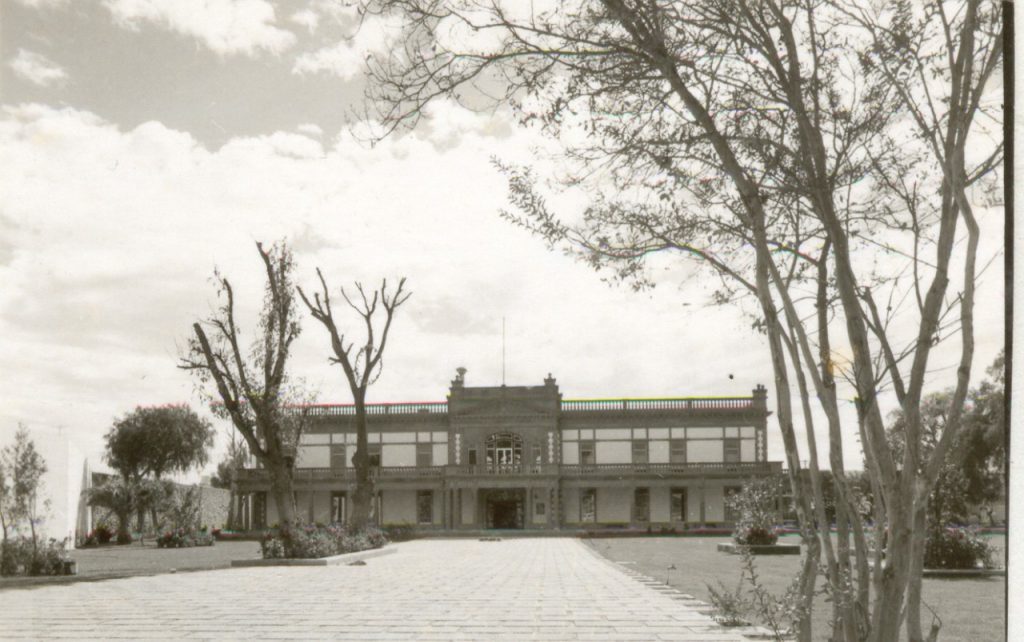 Sábados con el experto “Los 50 años del Museo Francisco Cossío”