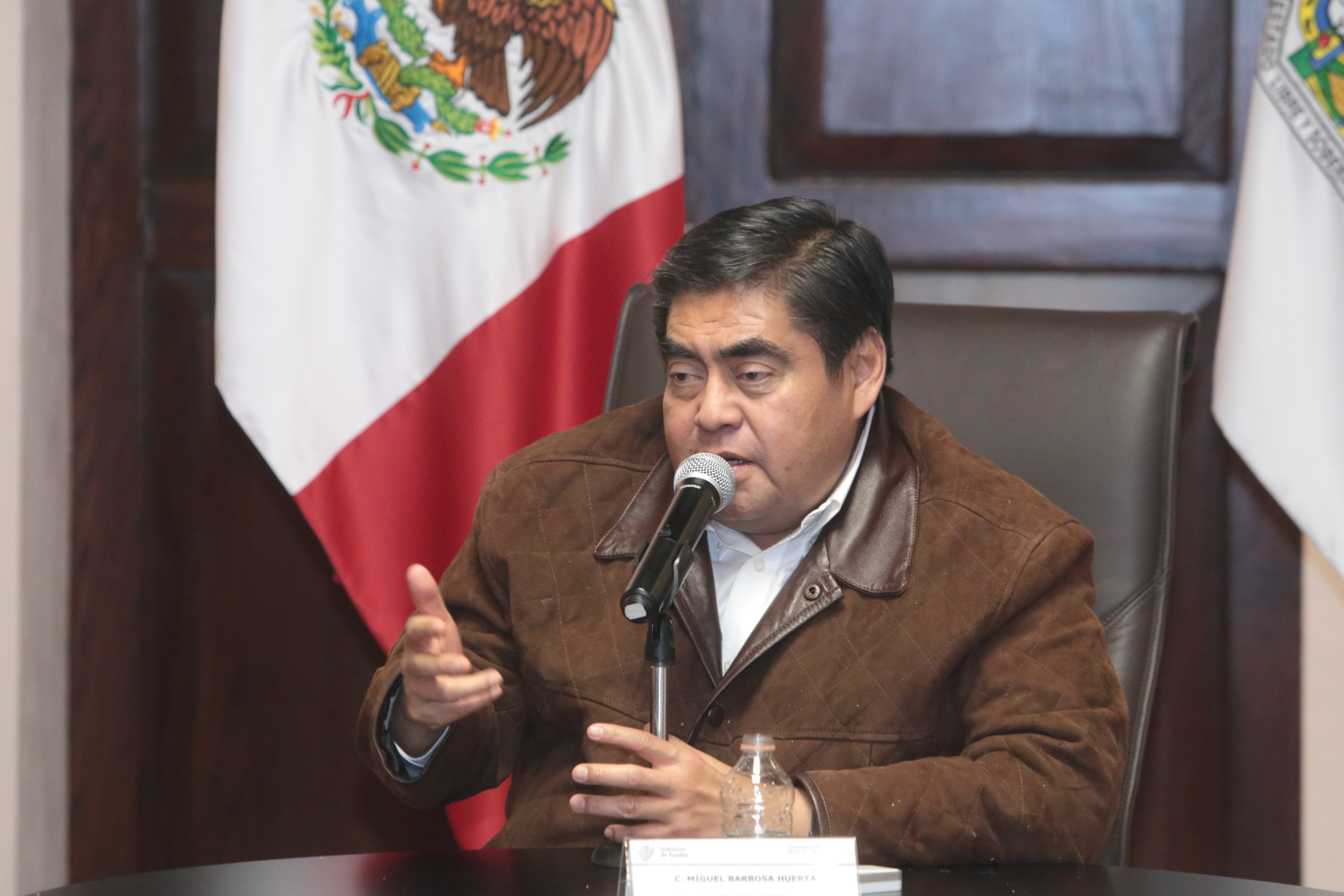Mi gobierno mantiene la lucha contra la corrupción: Miguel Barbosa Huerta.