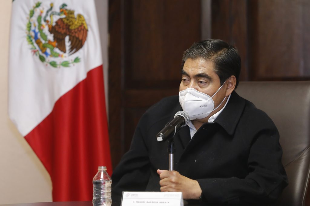 Transita Puebla capital de rojo a naranja alto en el semáforo epidemiológico: Miguel Barbosa Huerta