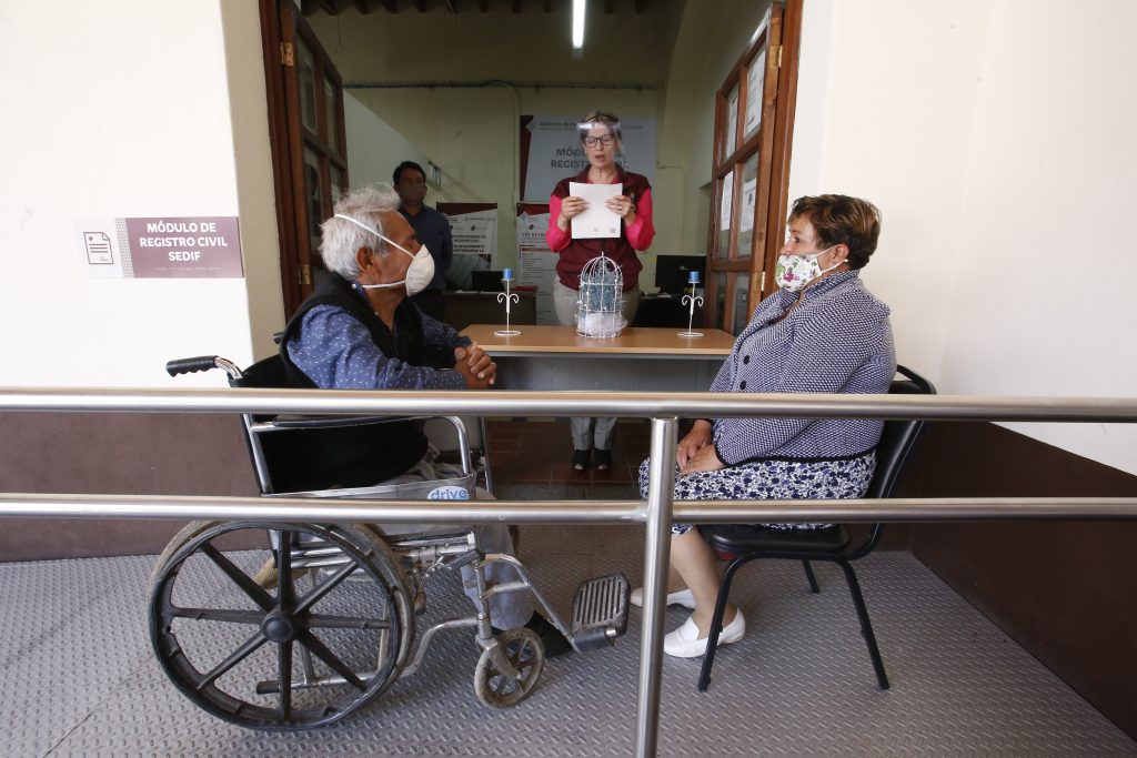 Continúa Registro Civil del SEDIF formalizando matrimonios de personas con discapacidad