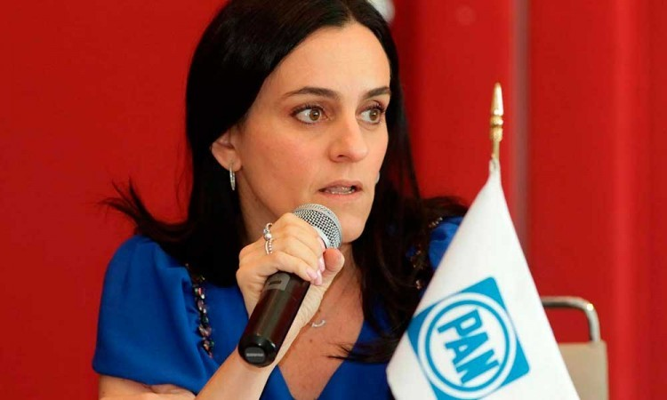 Pide Mónica Rodríguez abrir verificentros para evitar “extorsiones” en la CDMX