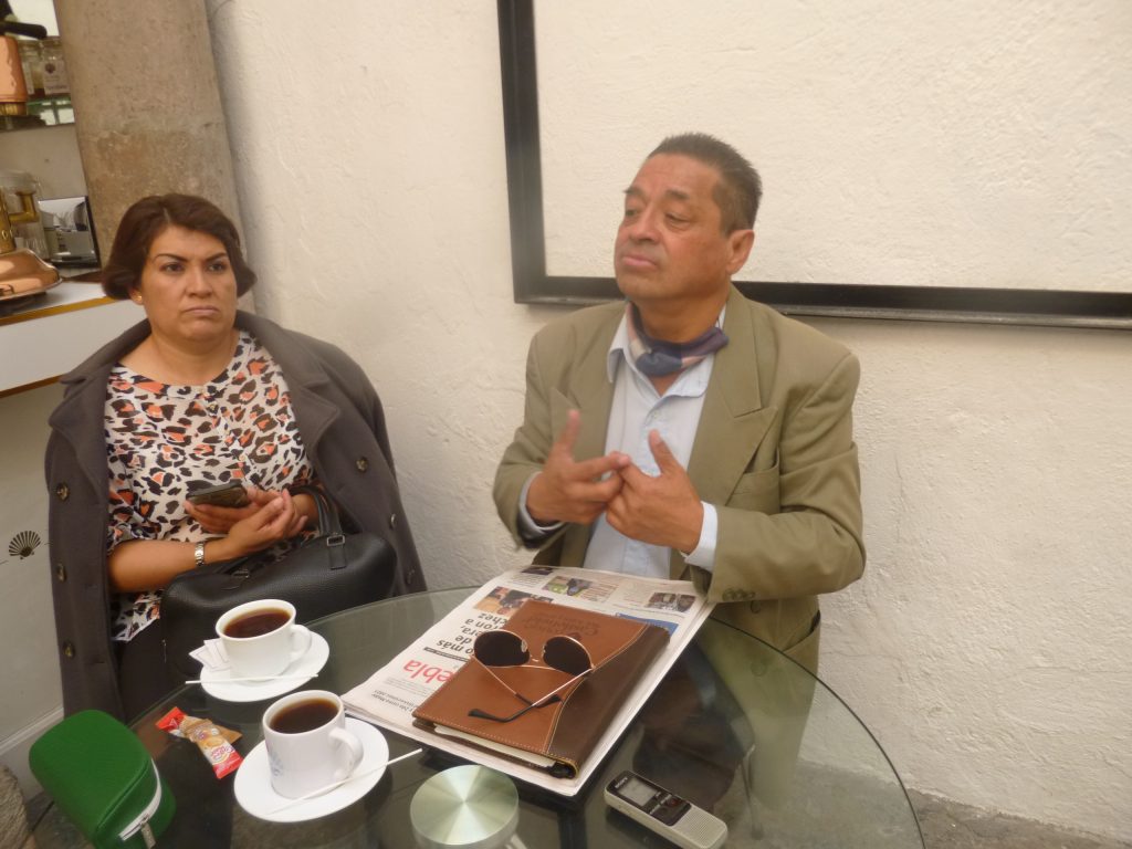 El servicio de agua potable corresponde al municipio, afirma dirigente social