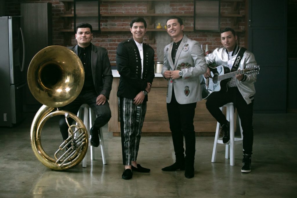 “Los Caliz” promueven su nuevo sencillo titulado “Me prometí”