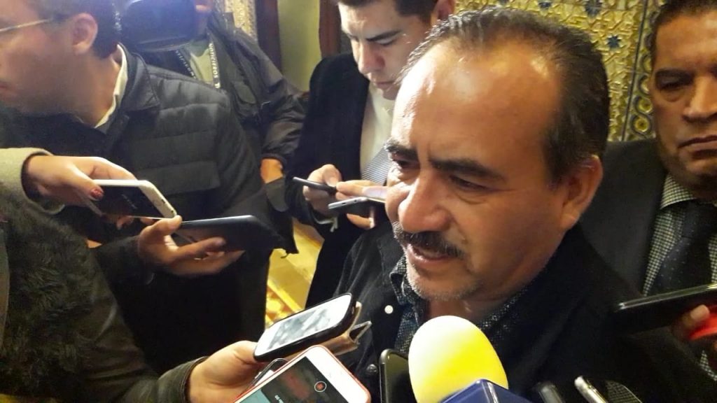 Presentan iniciativa en favor de menores de edad embarazadas