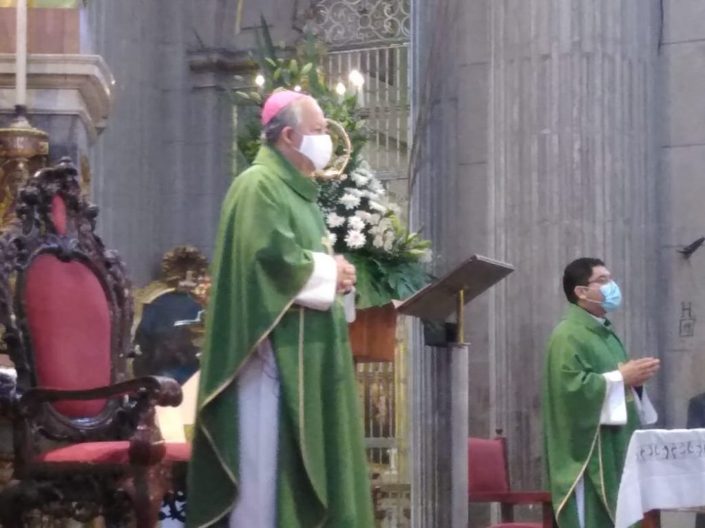 Condena Arzobispo de Puebla la legalización del aborto en la entidad