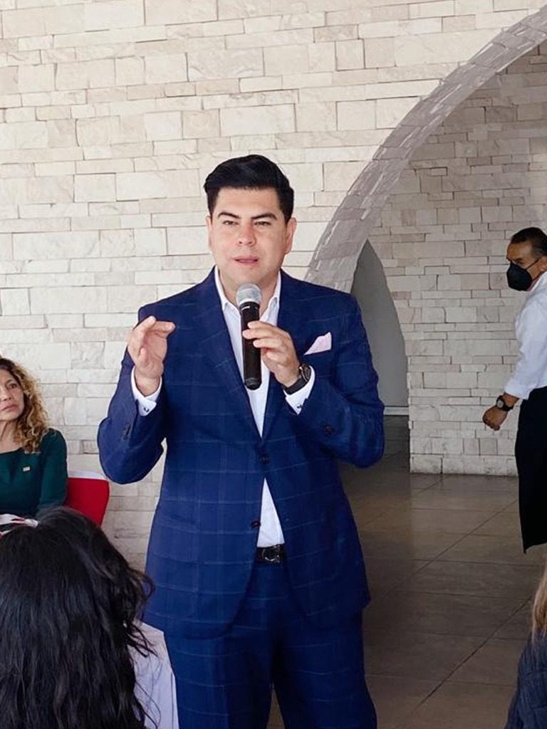 Propone Jonathan Collantes erradicar la violencia institucional