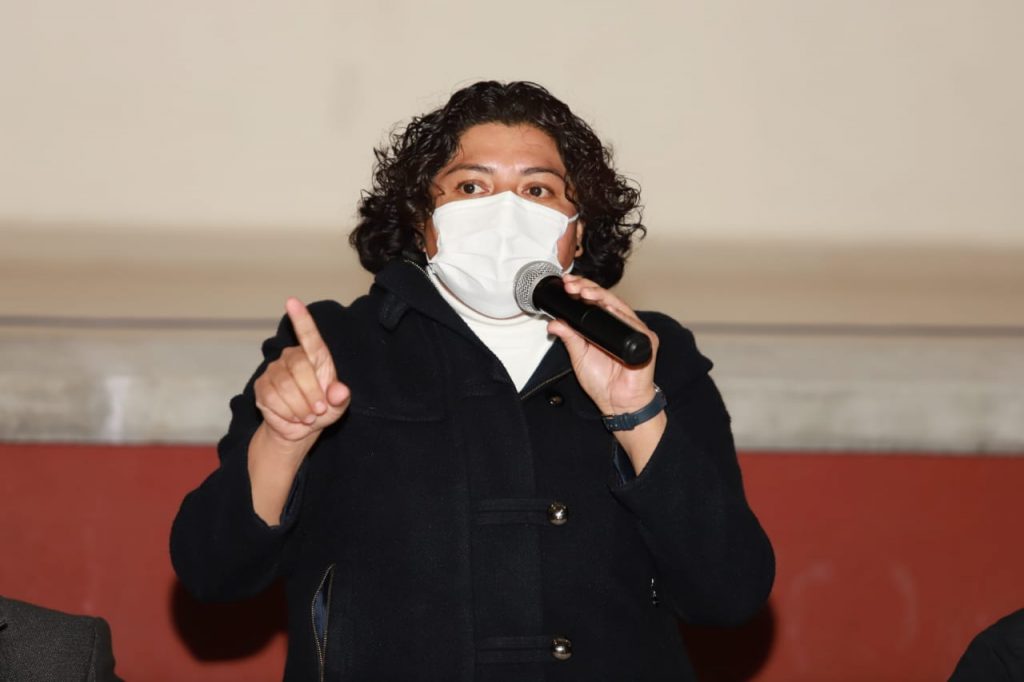 Preside Karina Pérez Popoca asamblea comunitaria para la confirmación de delegación en la reserva territorial.