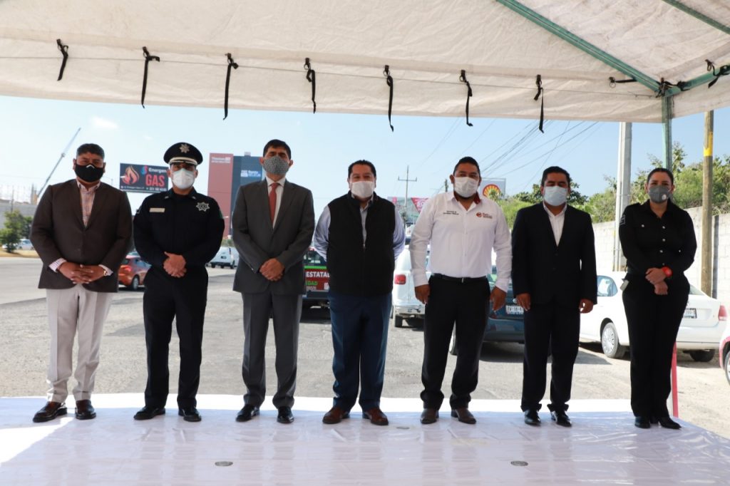 Desde San Andrés Cholula: Estado y municipio coordinan esfuerzos para el mantenimiento de vialidades.