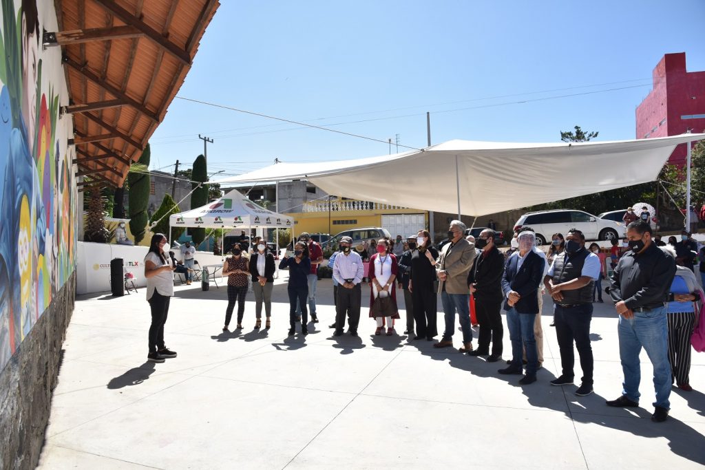 Desde Tlaxcala: Inaugura ITC murales comunitarios en Texoloc y Tepetitla.