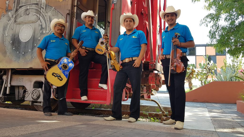 Festival a Santa Cecilia con Huapango en el Museo del Ferrocarril