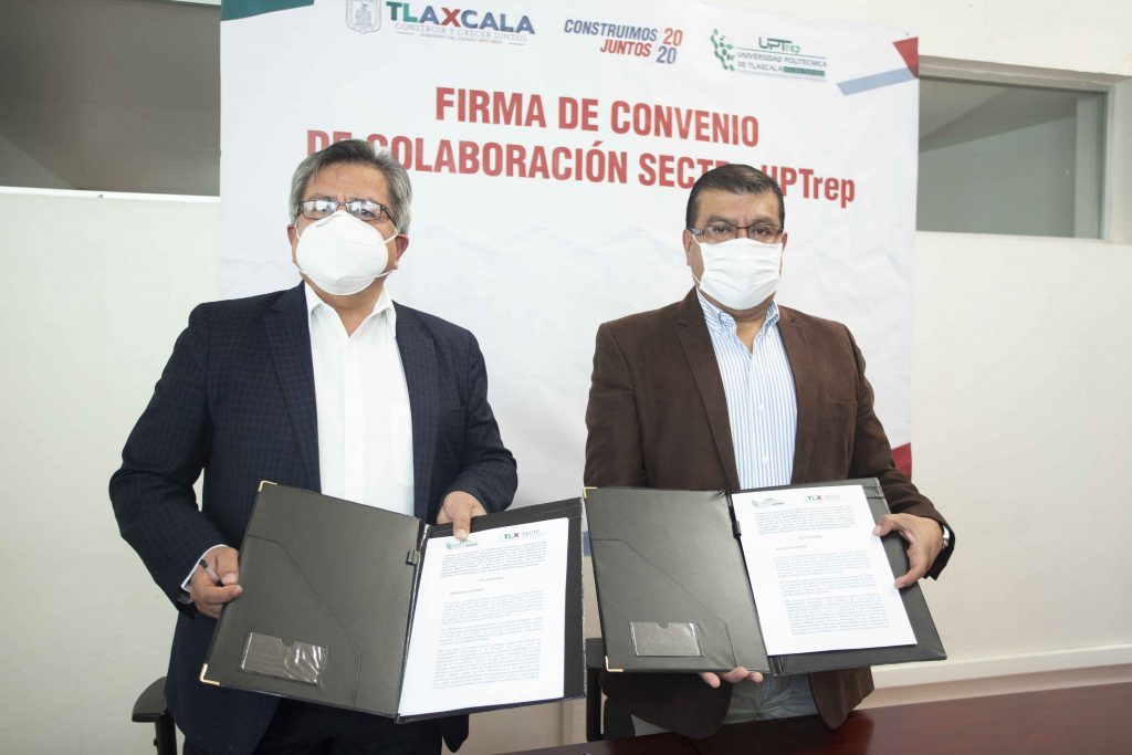 Firman SECTE y UPTREP convenio de colaboración para capacitar a conductores mercantiles.
