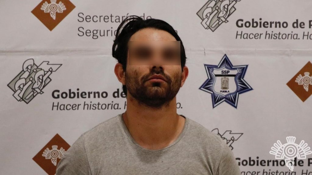 Policía estatal detiene a presunto vendedor de drogas por internet