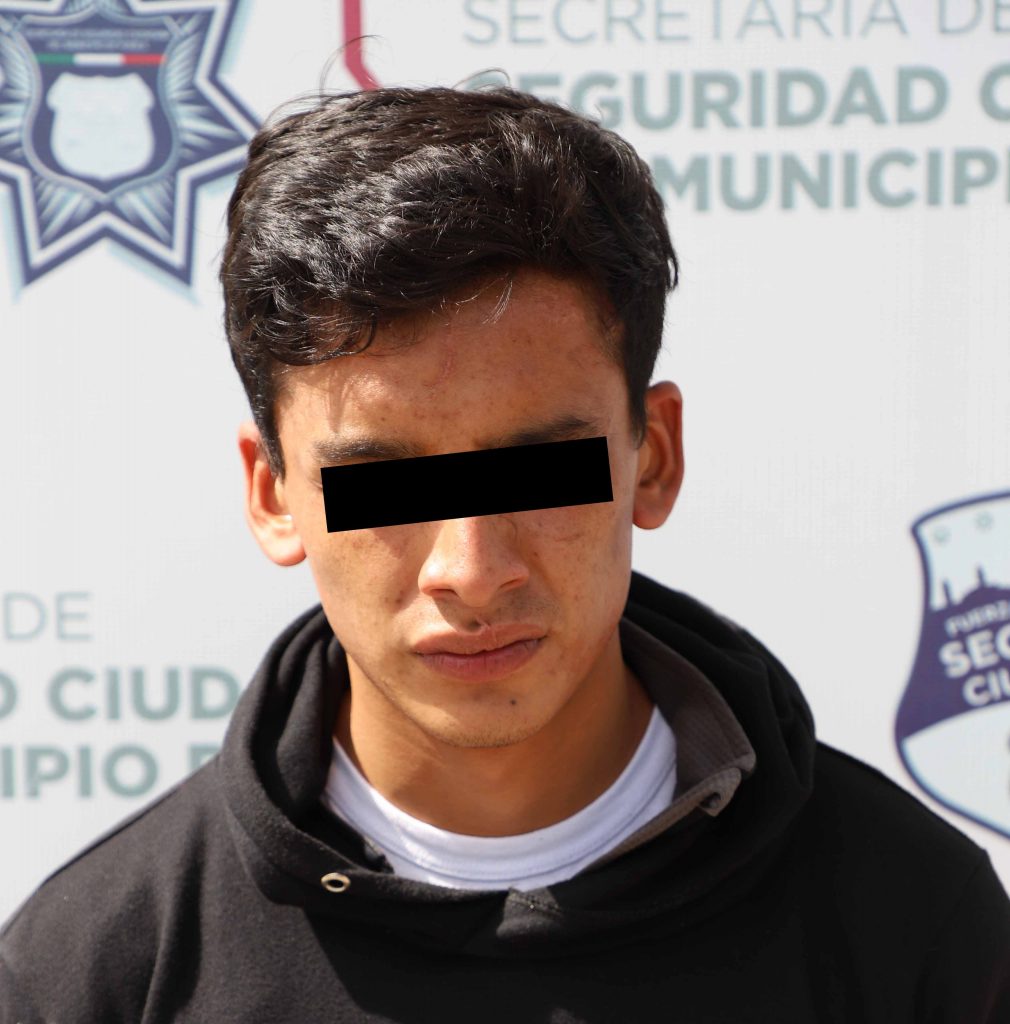 En combate frontal al robo a negocios y transeúnte,desarticuló Policía Municipal de Puebla a banda de probables asaltantes.