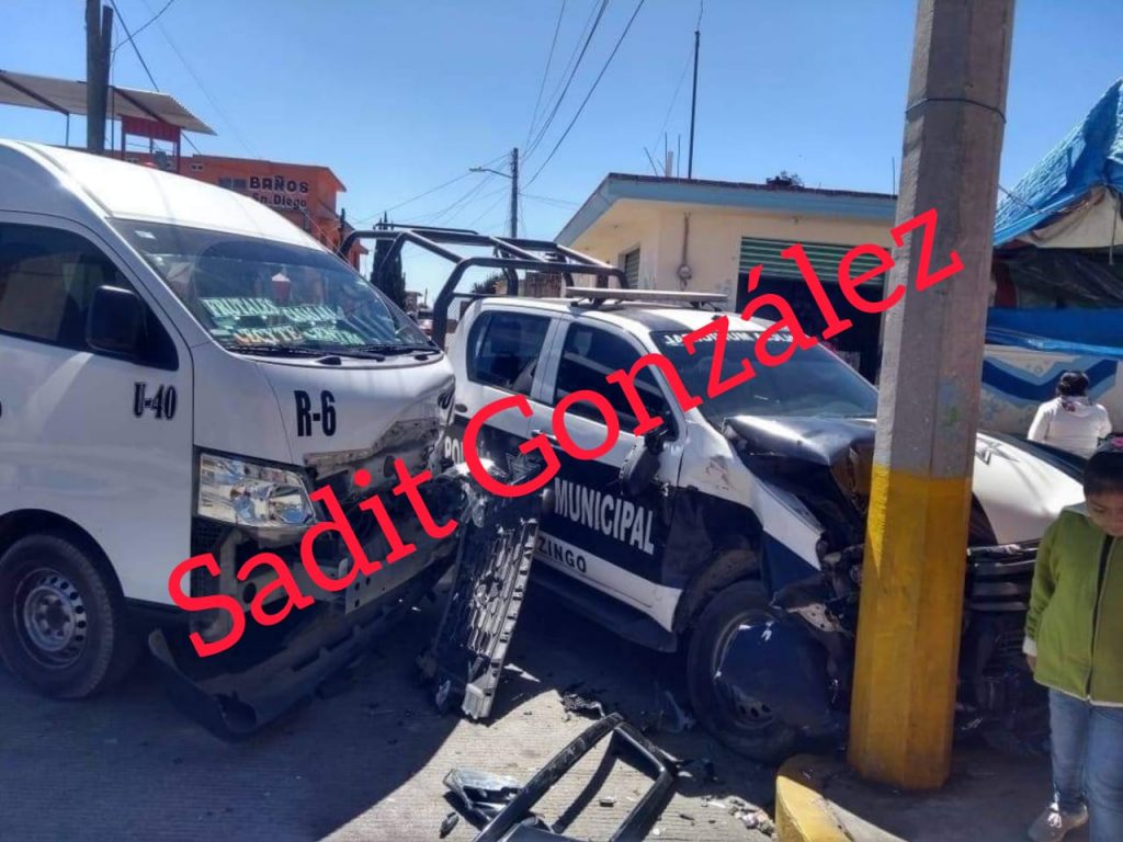 Patrulla de Huejotzingo protagoniza aparatoso accidente