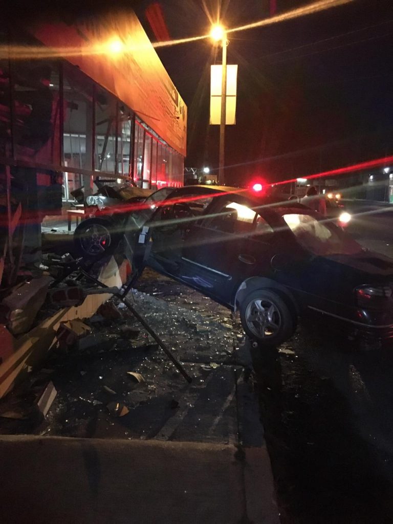 Fotonota: Fuerte choque en la federal a Tehuacán