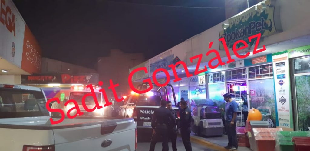 Ratas balean a empleado de Plaza comercial y en su huida dejan abandonado el botín