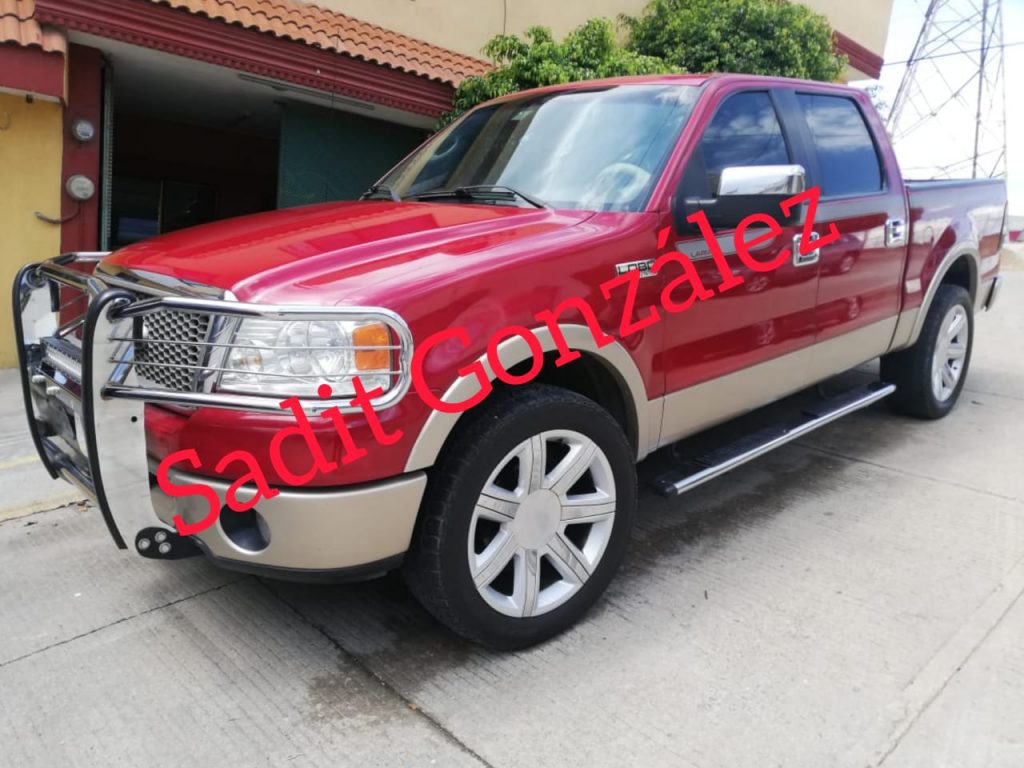 Banda de rateros de San Pablo Xochimehuacán usó de rehenes a niños para llevarse una camioneta