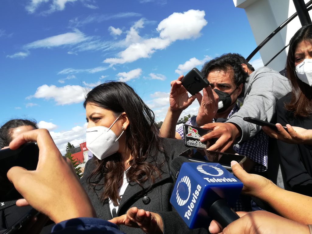 Filtros sanitarios en 5 de mayo, hasta terminar fiestas decembrinas: Claudia Rivera