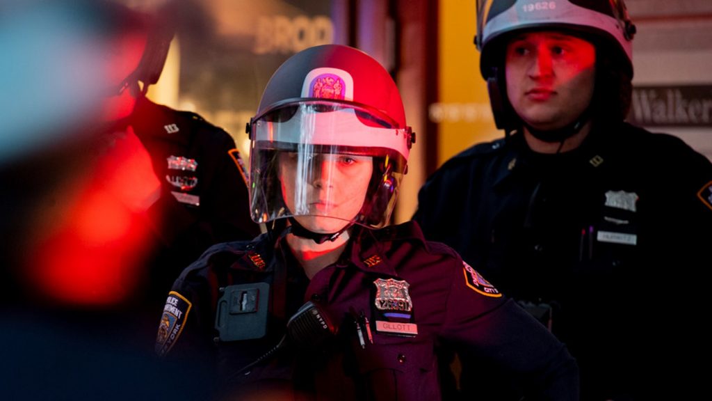 Cuidado con el algoritmo, puede discriminar, advierten expertos en derechos humanos a la Policía