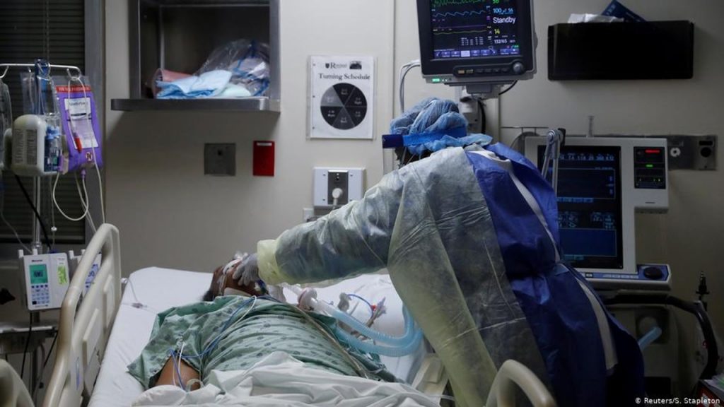 COVID-19: Brasil tiene 6,16 millones de casos y 170 mil muertes