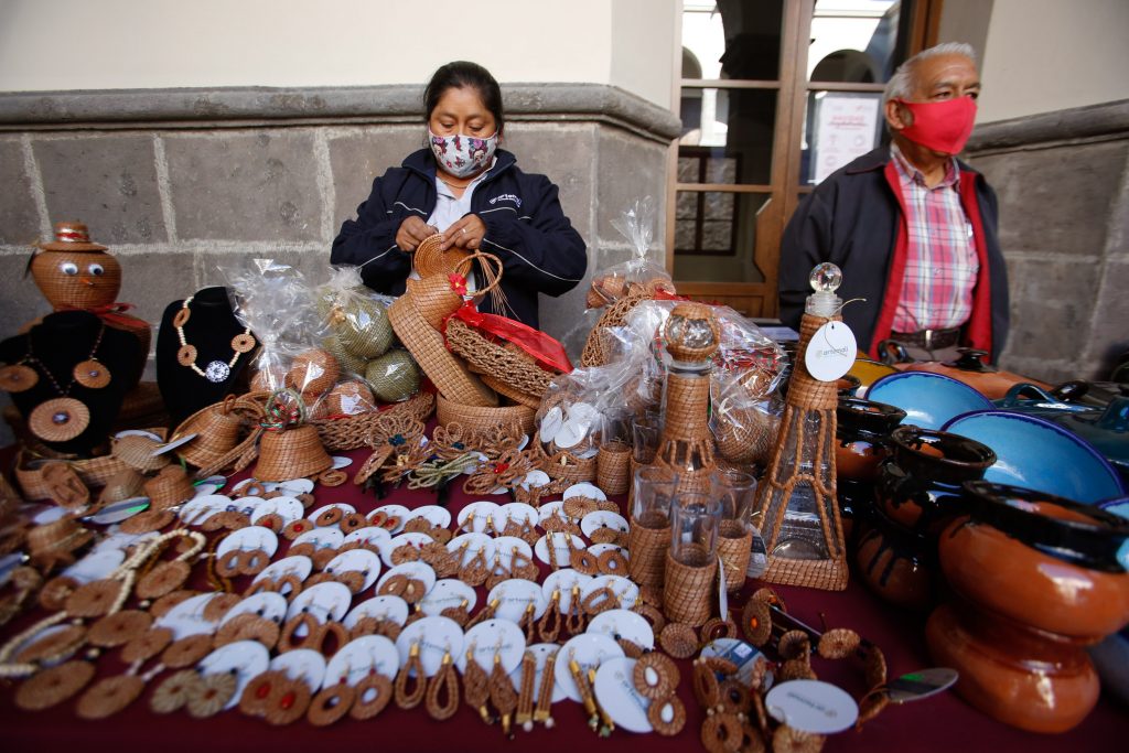 Inaugura Rosario Orozco Caballero “Navidad Orgullo Puebla”