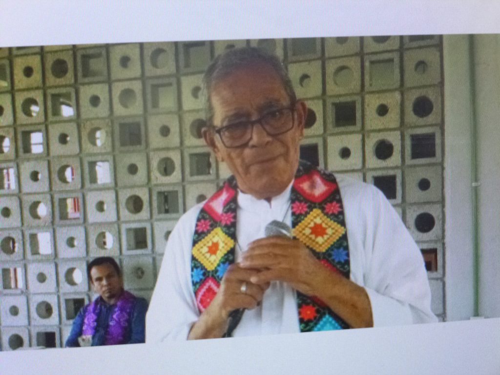 Obispo Arturo Lona Reyes, defensor de los indígenas de México