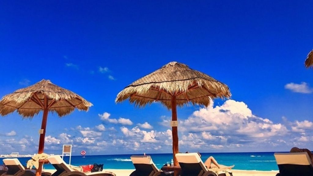 El Indicador Trimestral del PIB Turístico y el del Consumo Turístico Interior registraron una disminución de 1.8% en términos reales