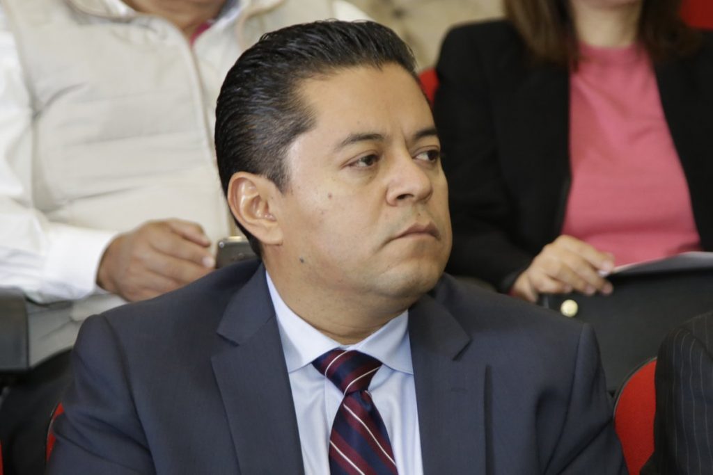 Ediles que llegaron como “independientes” y que busquen la reelección, tendrán que separarse de su cargo dos veces: IEE