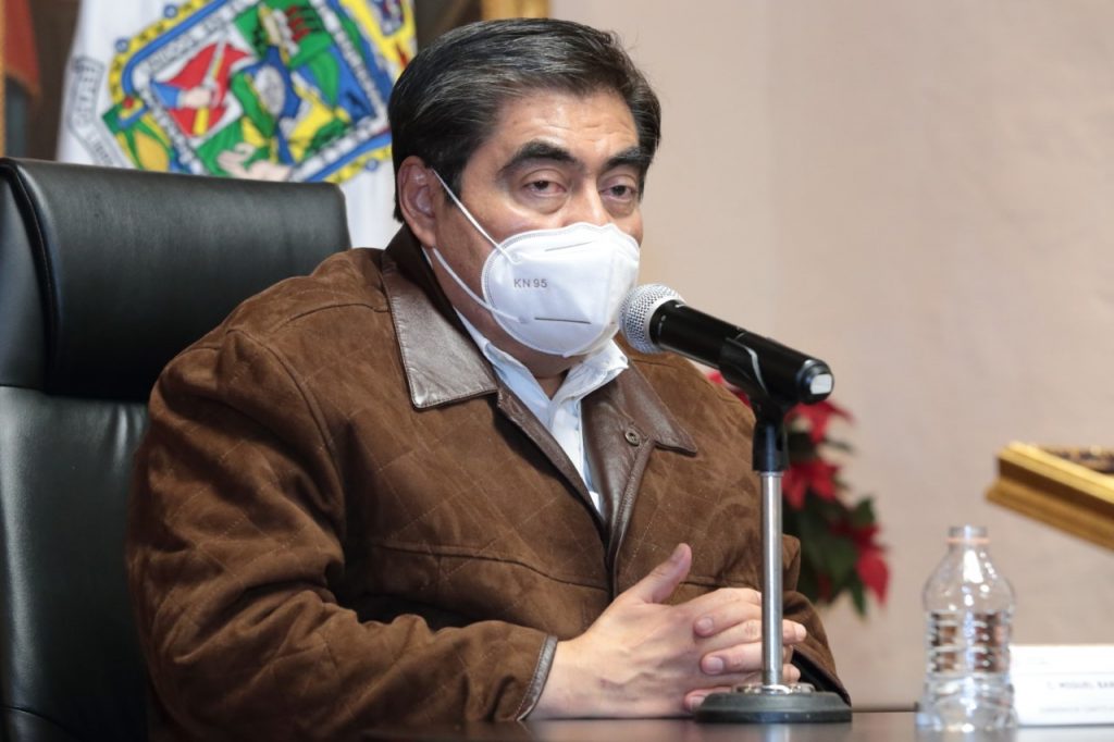 El gobierno estatal no ataca la autonomía de la BUAP, subrayó Miguel Barbosa