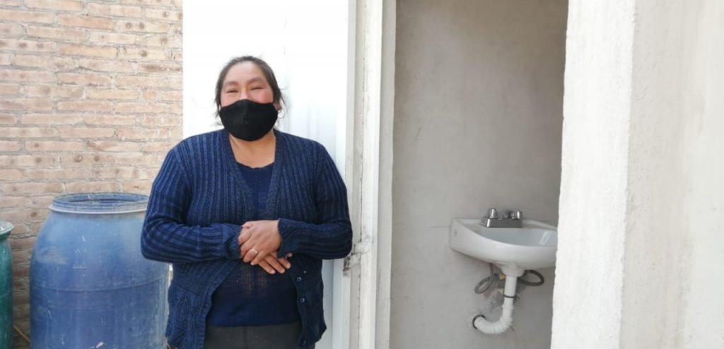 Secretaría estatal de Bienestar entrega dos viviendas en Tehuacán a familias de escasos recursos