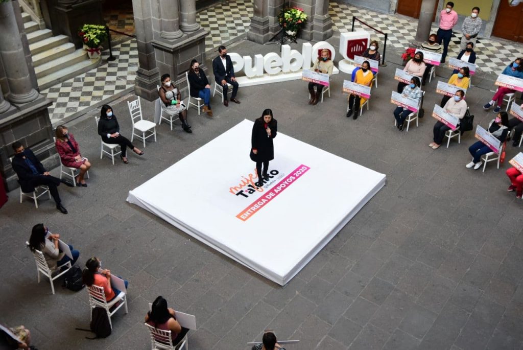 Ayuntamiento de Puebla impulsa autonomía económica de mujeres con capacitación laboral