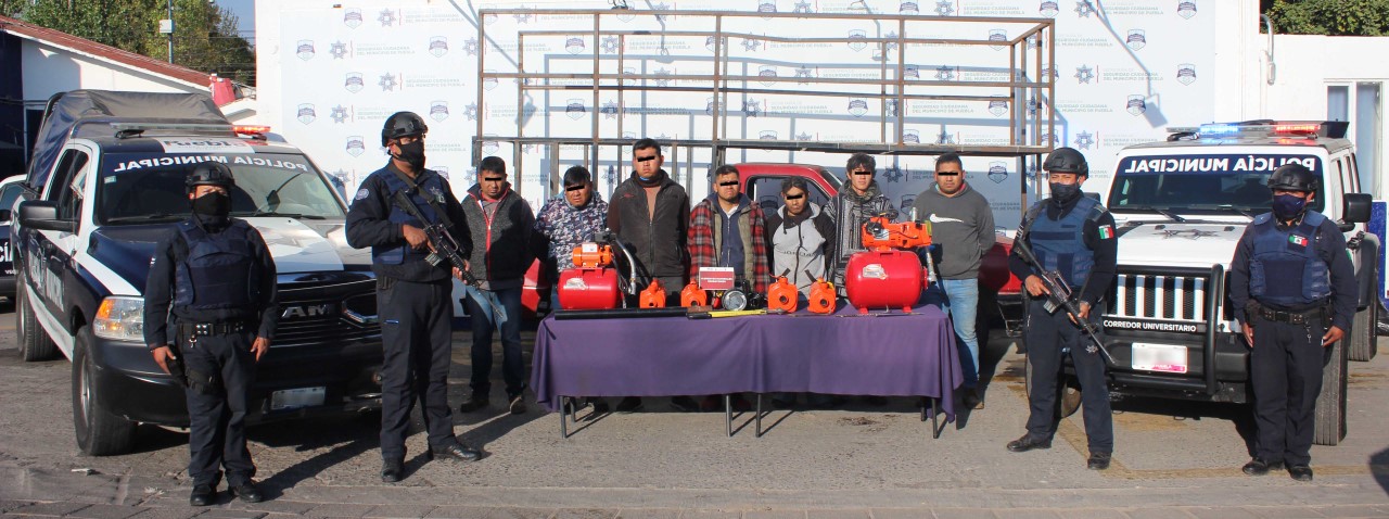 Desarticulan a banda de rateros dedicados a meterse a negocios cuando estaban cerrados