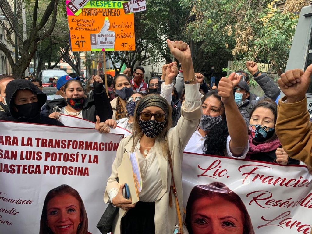 Francisca Reséndiz Lara se inscribe por la candidatura a la gubernatura por Morena