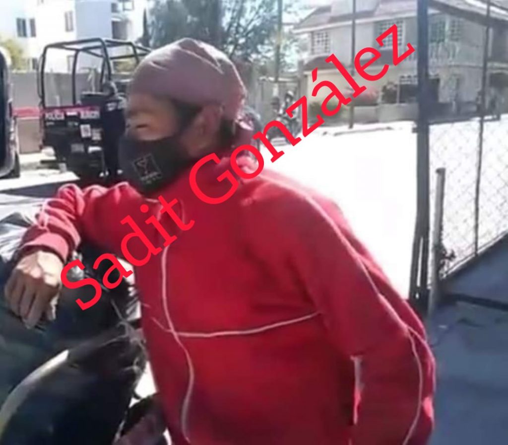 Pepenador localiza restos humanos en contenedor de basura en Tehuacán.