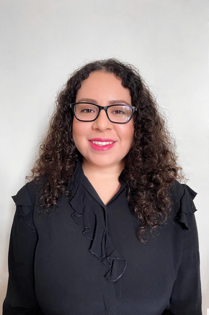 Egresada UDLAP obtiene Beca Santander Financial Institute