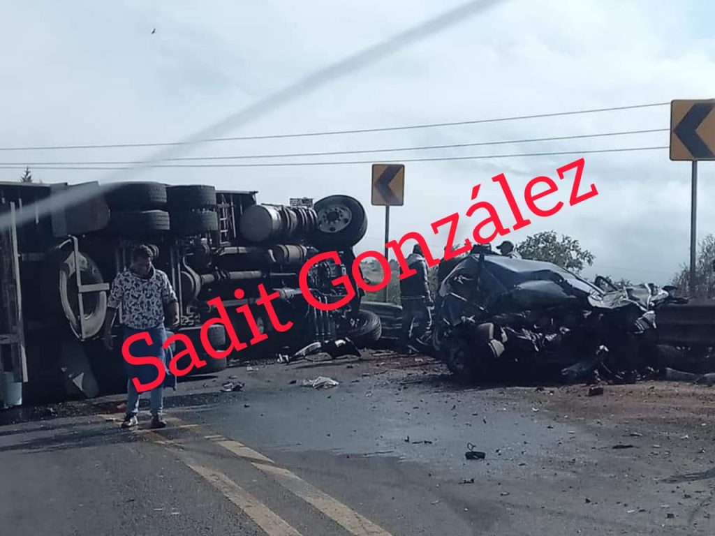 Brutal choque en la Chignahuapan-Tlaxco deja como saldo un muerto