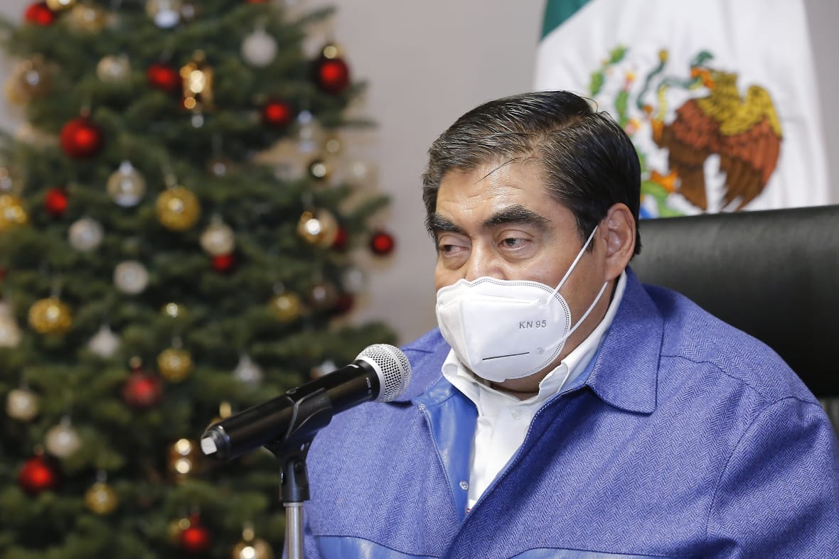 Se humanizarán los hospitales de Puebla, subrayó el gobernador Barbosa