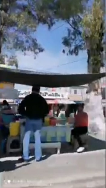 Video desde Puebla: Tianguis de Loma Bella…repleto de vendedores y visitantes en pleno martes de confinamiento