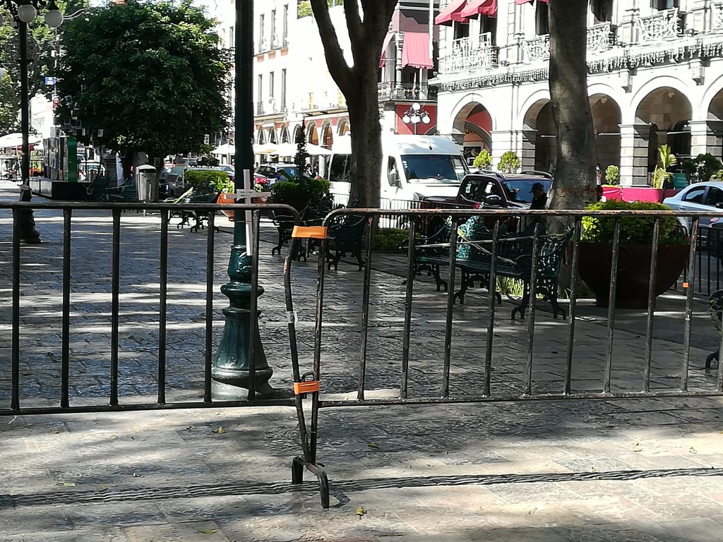 Con vallas evitamos concentración de gente en el zócalo: Ariza 