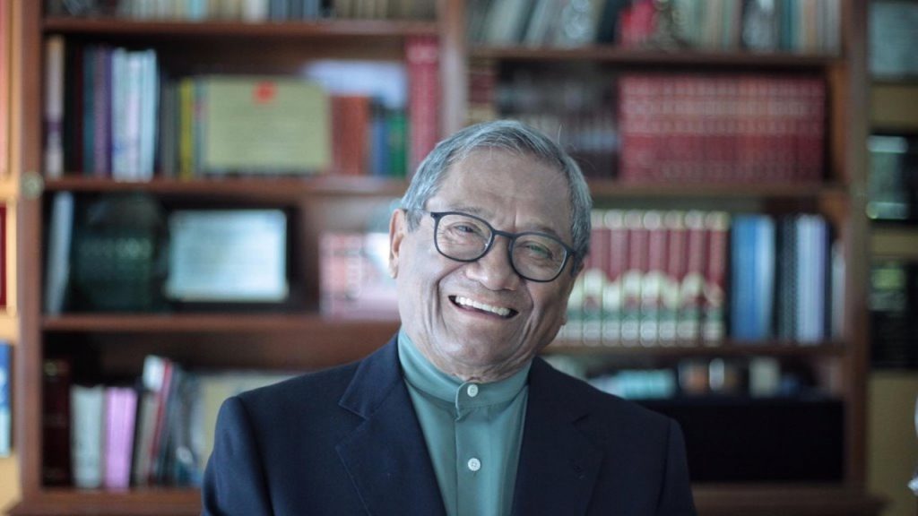 Armando Manzanero es intubado para recibir soporte de ventilación por Covid-19