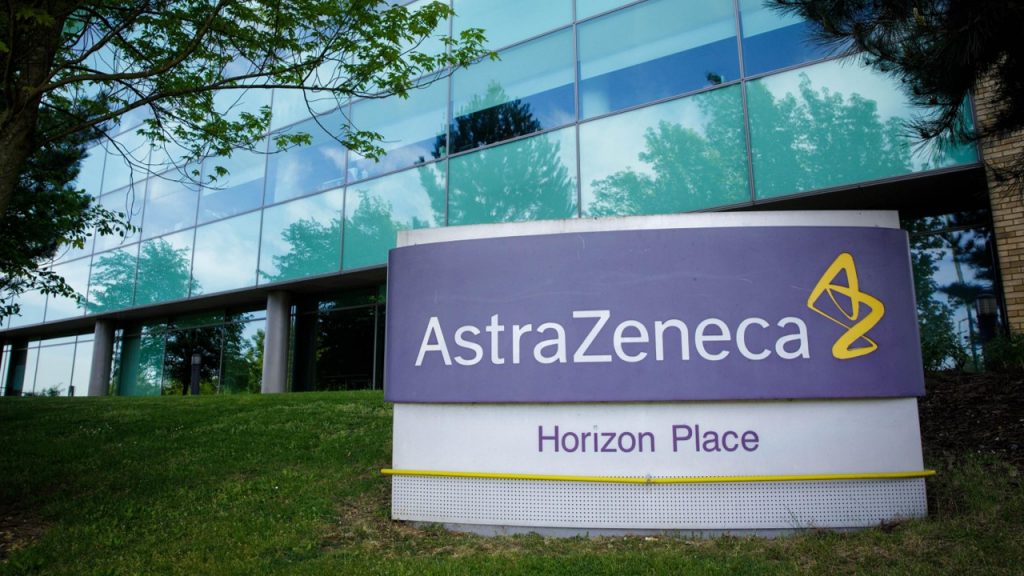 “Inminente”, la aprobación del biológico de AstraZeneca
