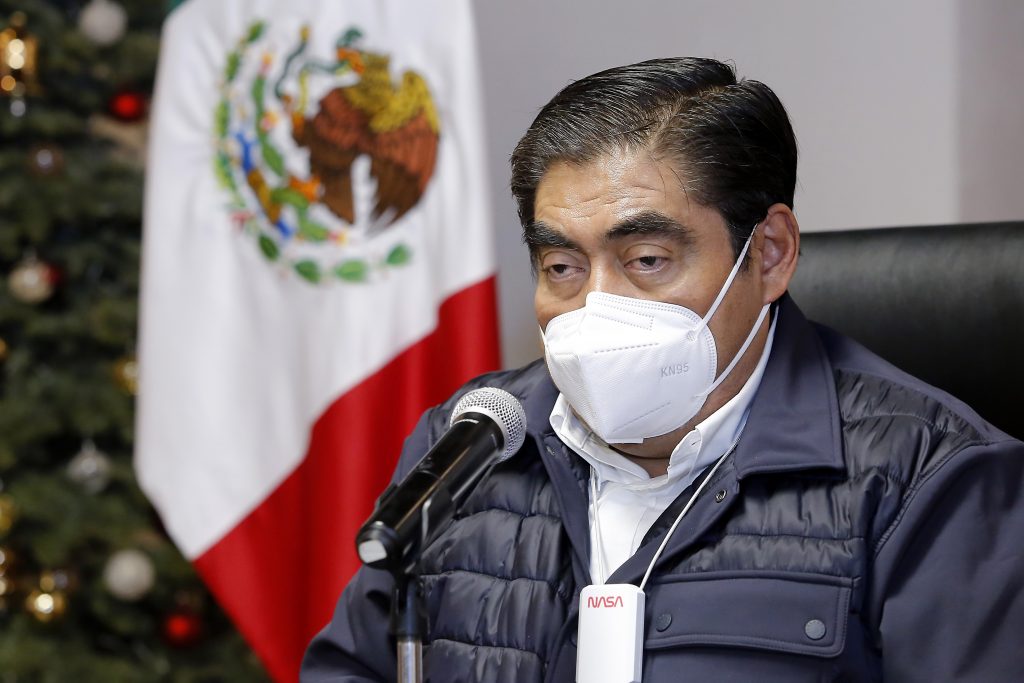 Exhorta Miguel Barbosa Huerta a comerciantes acatar medidas contra el Covid-19 