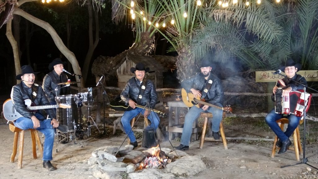 Bronco transmitirá “Un especial navideño” este 24 de diciembre a las 18:00 horas por su canal oficial de YouTube