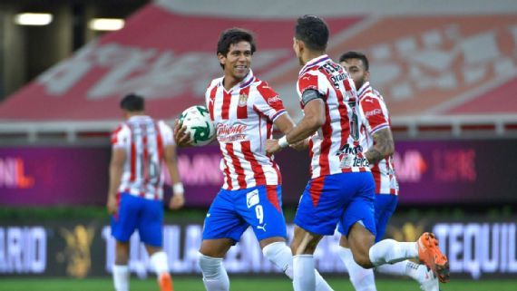 Chivas aún sueña con la final pese a empate en la ida en casa