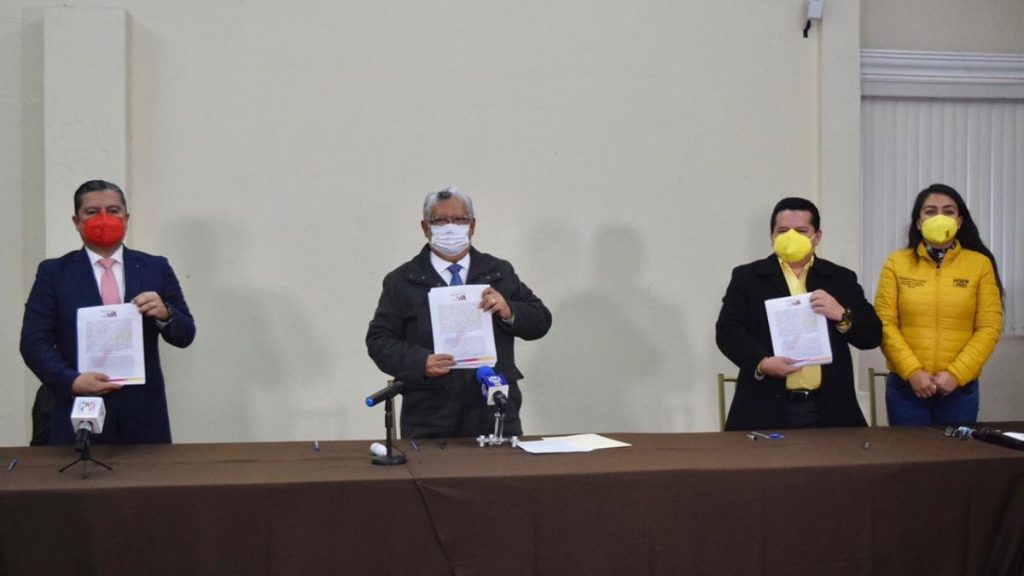 PAN, PRI y PRD acuerdan ir juntos en la elección por las alcaldías y diputaciones locales de Veracruz